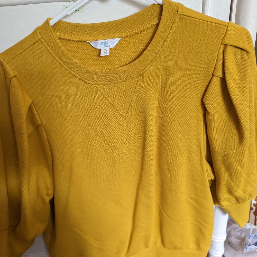 Small sweatshirt material